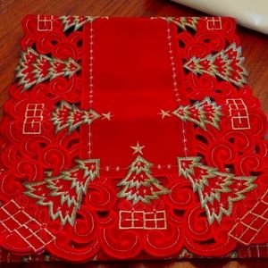 Christmas Table Runner